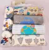 GIFT SET 4 BODYSUITS AND 6 SOCKS